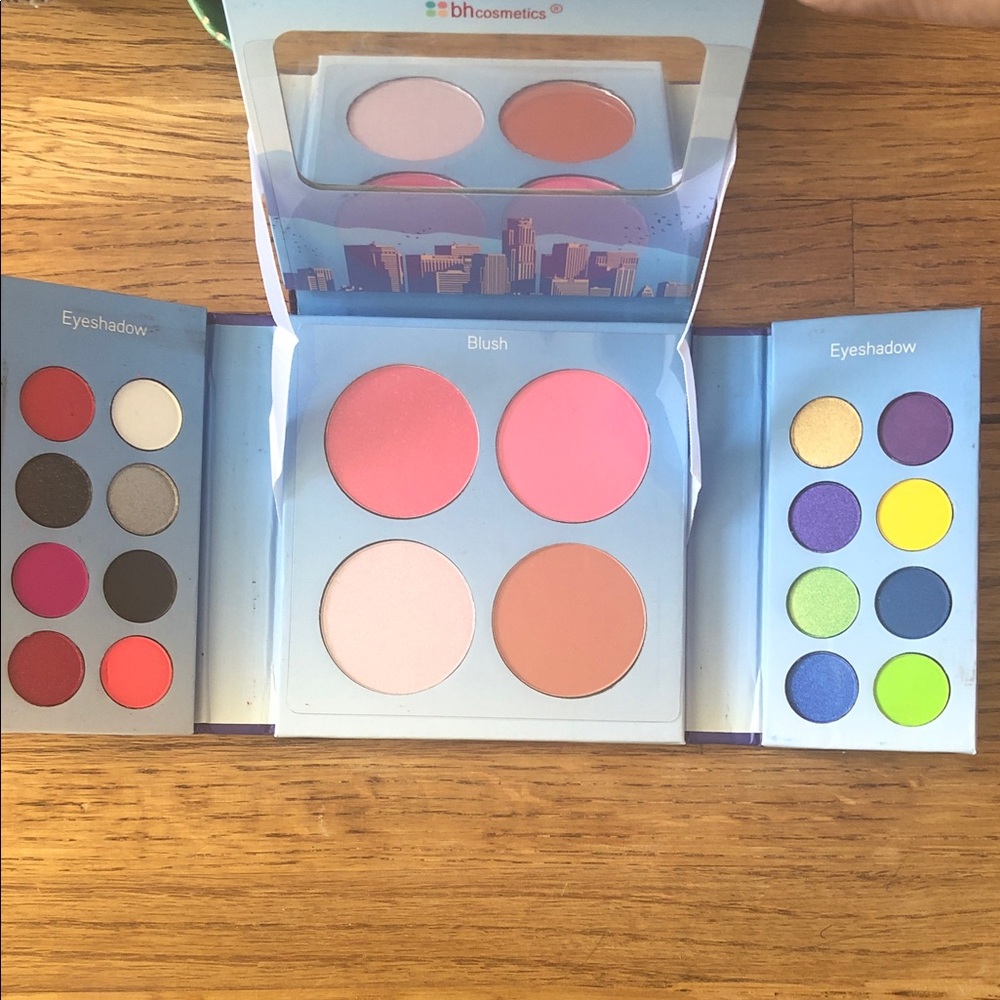BH Cosmetics Vibrant Blush and Eyeshadow Palette